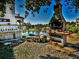 Apartment in Krusevo With Terrace