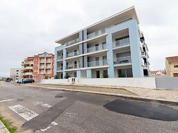 Apartment in Sdo Martinho do Porto