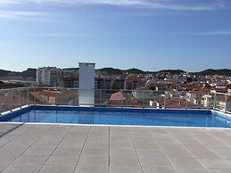 Apartment in Sdo Martinho do Porto