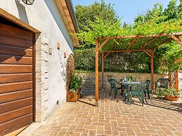 Belvilla by OYO Fienile