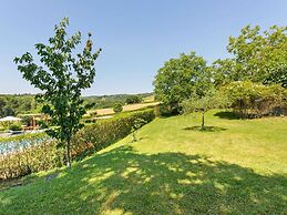 Belvilla by OYO Fienile