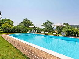 Belvilla by OYO Fienile