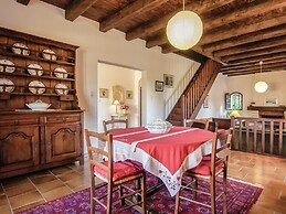 Riverside Charm in Perigord Noir