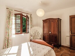 Riverside Charm in Perigord Noir