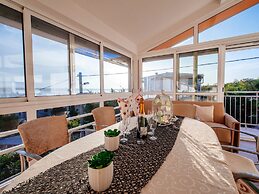 Beautiful Holiday Home in Maslenica Near Beach