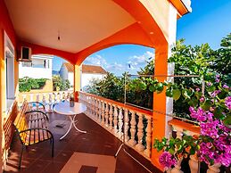 Beautiful Holiday Home in Maslenica Near Beach