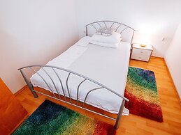 Beautiful Holiday Home in Maslenica Near Beach