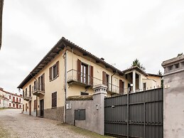 Belvilla by OYO Appartamento Monferrato