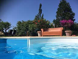 Apartment in Mittelndorf With Shared Pool