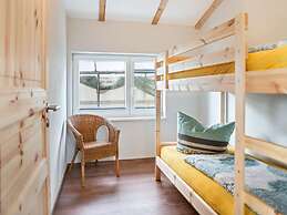 Apartment in Mittelndorf With Shared Pool