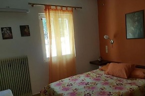 Opulent Villa With Balcony