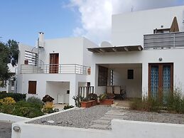 Splendid Holiday Home With Swimming Pool