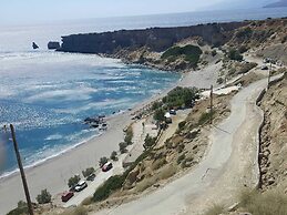 Splendid Holiday Home With Swimming Pool