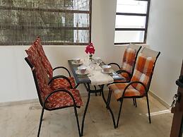 Splendid Holiday Home With Swimming Pool