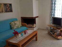 Splendid Holiday Home With Swimming Pool