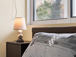 Homely Apartment in Piraeus With Balcony