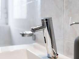 Homely Apartment in Piraeus With Balcony