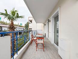 Homely Apartment in Piraeus With Balcony