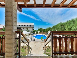 Pleasant Holiday Home in Polača with Swimming Pool