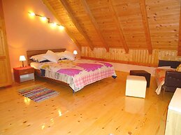 Pleasant Holiday Home in Polača with Swimming Pool