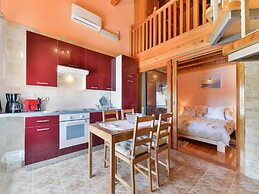Pleasant Holiday Home in Polača with Swimming Pool