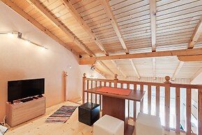Pleasant Holiday Home in Polača with Swimming Pool