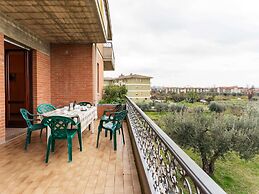 Apartment With Pool in Tuoro sul Trasimeno