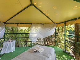 Apartment With Pool in Tuoro sul Trasimeno