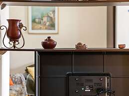 Welcoming Apartment in Venerato With Garden