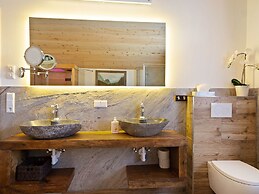 Holiday House With Sauna in Sankt Margarethen