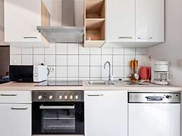 Snug Apartment in Vir near Sea
