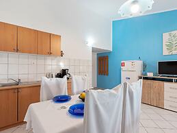 Modern Holiday Home in Jasenice With Veranda