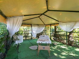 Apartment in Tuoro sul Trasimeno With Pool