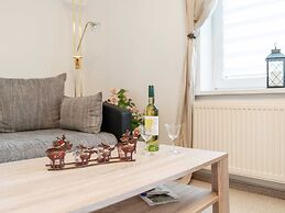 Serene Holiday Home in Naumburg near River