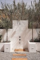 Amyth of Mykonos Agios Stefanos