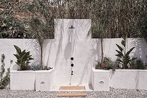 Amyth of Mykonos Agios Stefanos