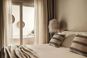 Amyth of Mykonos Agios Stefanos