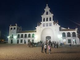 Belvilla by OYO Blissful Villa With Private Pool