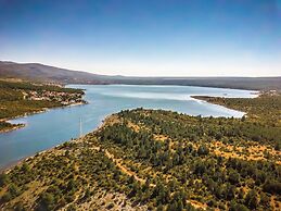 Holiday Home in Krusevo With Garden