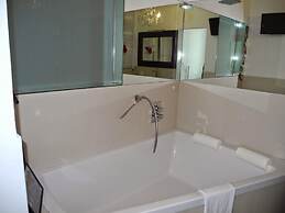 Beautiful Holiday Home in Santo Stefano With Swimming Pool