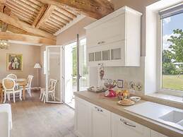 Beautiful Holiday Home in Santo Stefano With Swimming Pool