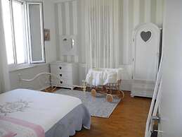 Beautiful Holiday Home in Santo Stefano With Swimming Pool