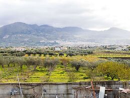 Belvilla by OYO Villa con Piscina - Partinico