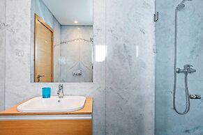 Attractive Villa in Salir Do Porto