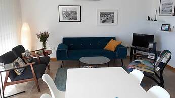 Attractive Villa in Salir Do Porto