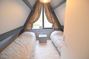 Holiday Home in Stramproy Near Forest