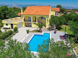 Holiday Home in Policnik With Pool