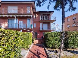 Belvilla by OYO APT 7 Villa DEI Pini