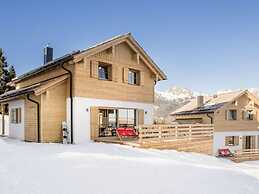 Cozy Chalet in Weisspriach With Terrace