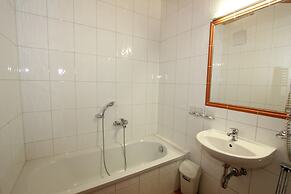 Spacious Apartment in Langenfeld With Sauna